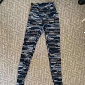 Blue Camo pattern print blue Lululemon leggings full length
